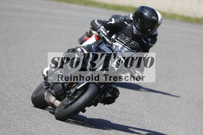 Archiv-2025/12 30.04.2025 Speer Racing ADR/Gruppe gruen/5